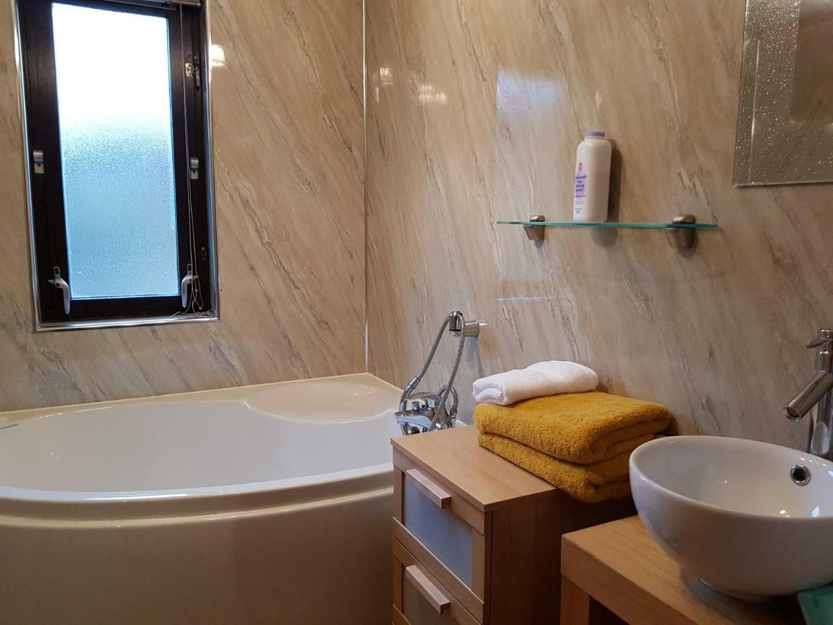Loch Ness And Highlands Holiday Home Bearnock Extérieur photo
